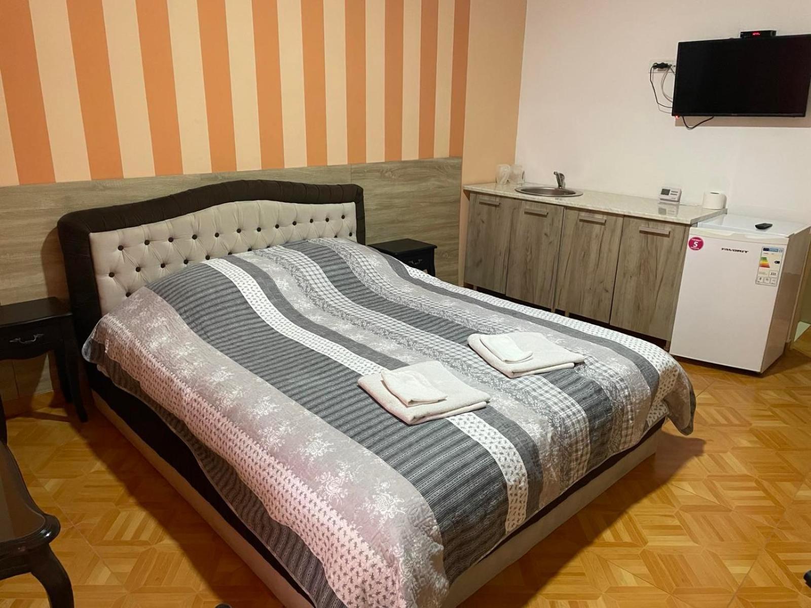 Bed&Breakfast Intermezzo Caffe Kikinda Exterior photo