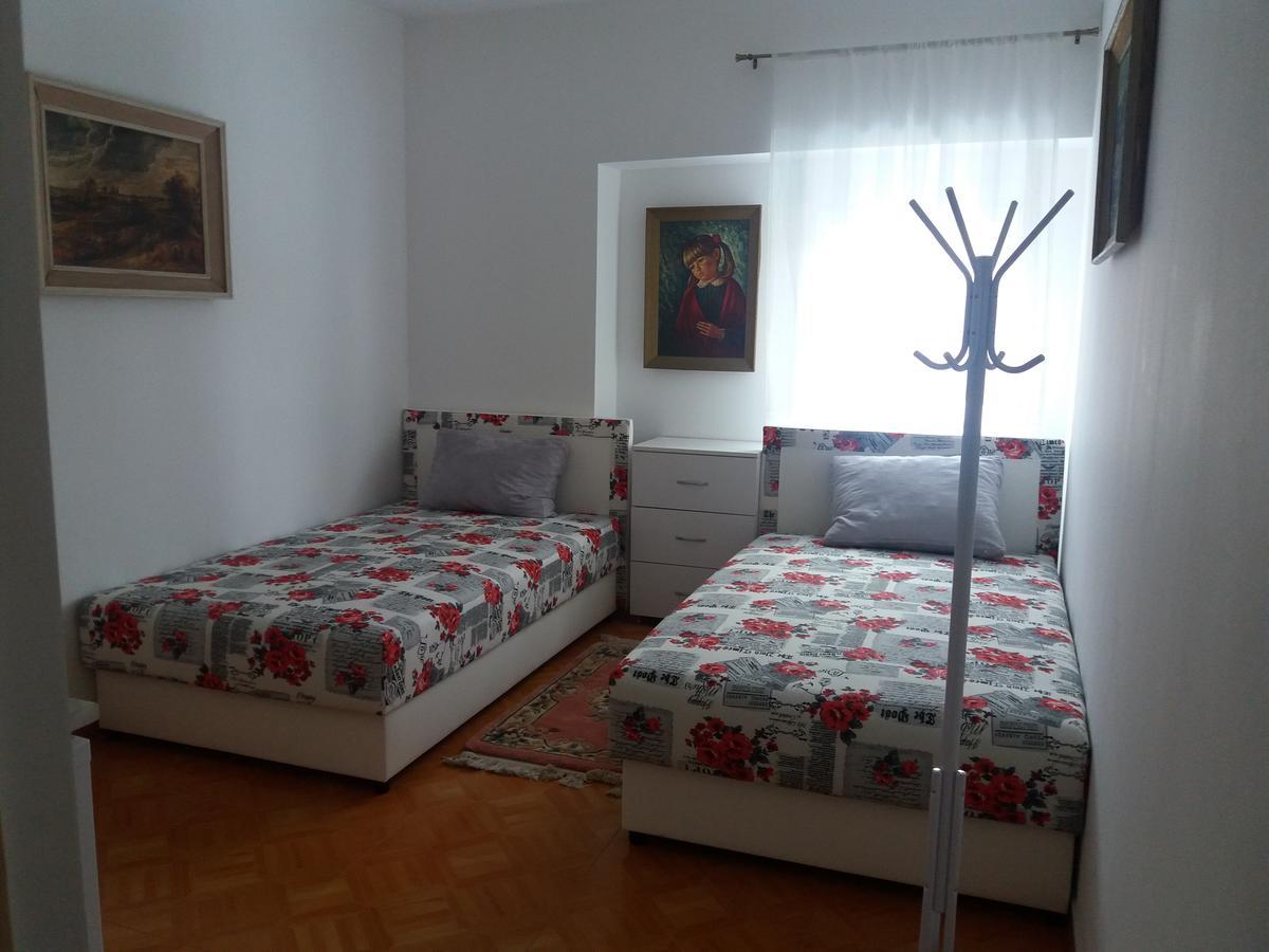 Bed&Breakfast Intermezzo Caffe Kikinda Exterior photo